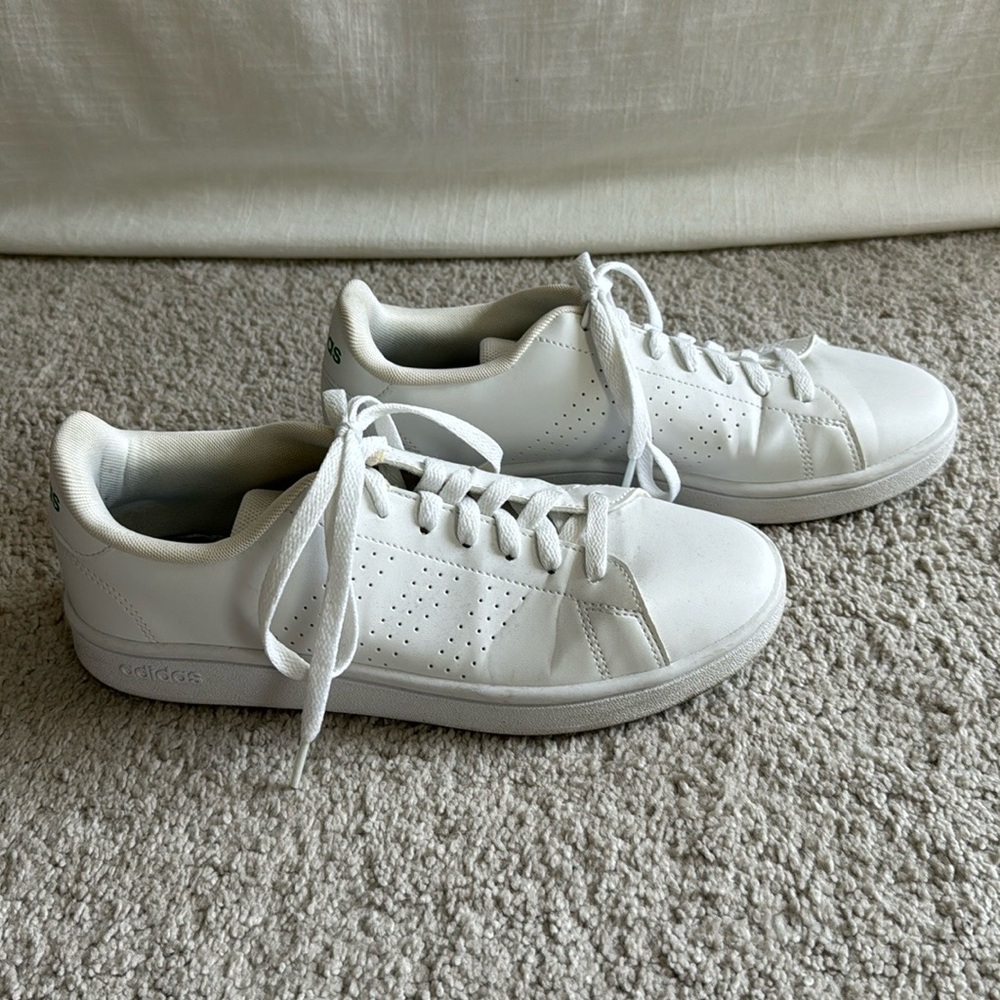 Adidas Advantage Sneakers - W8.0